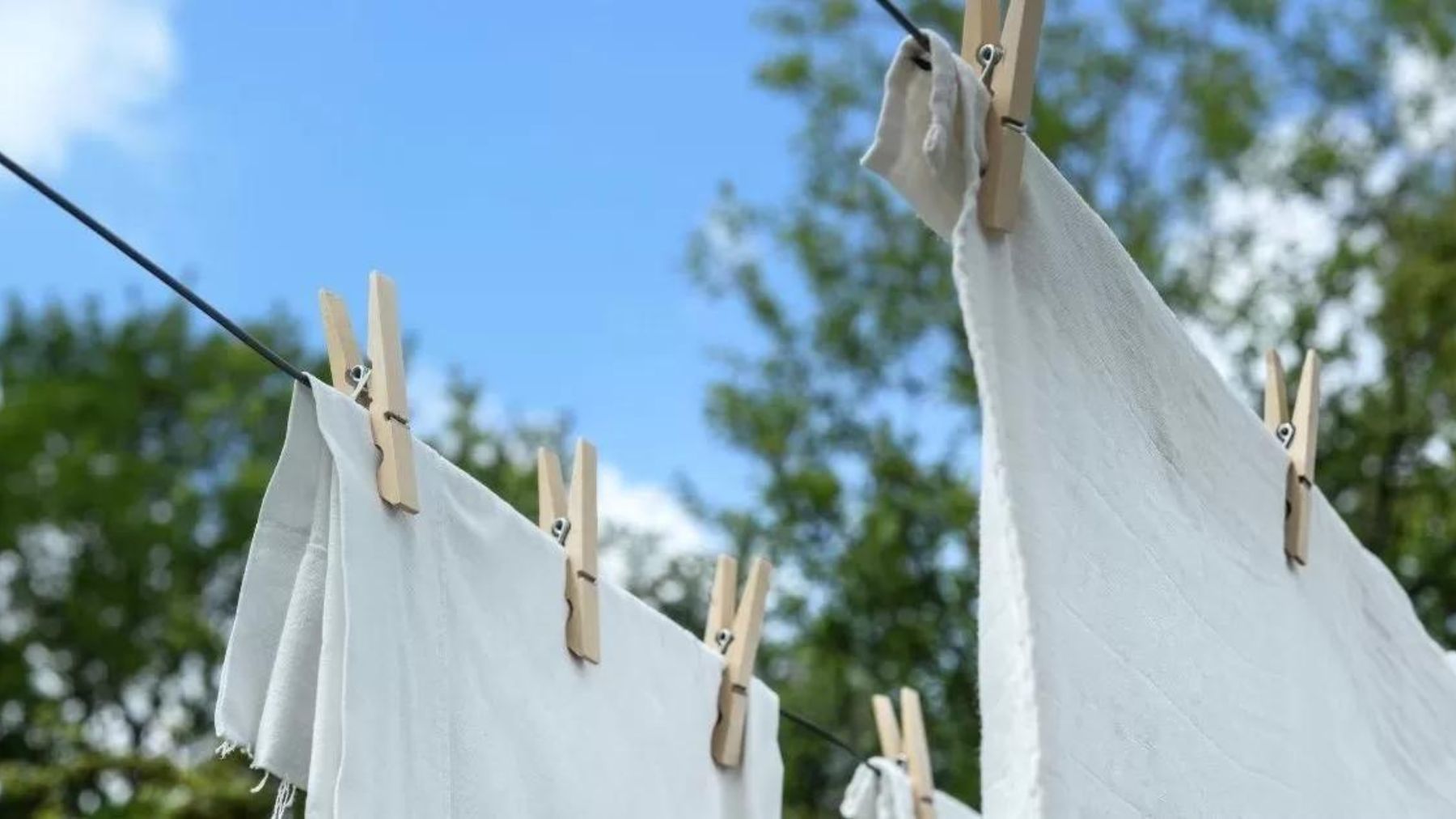 8 tips for drying your laundry quickly