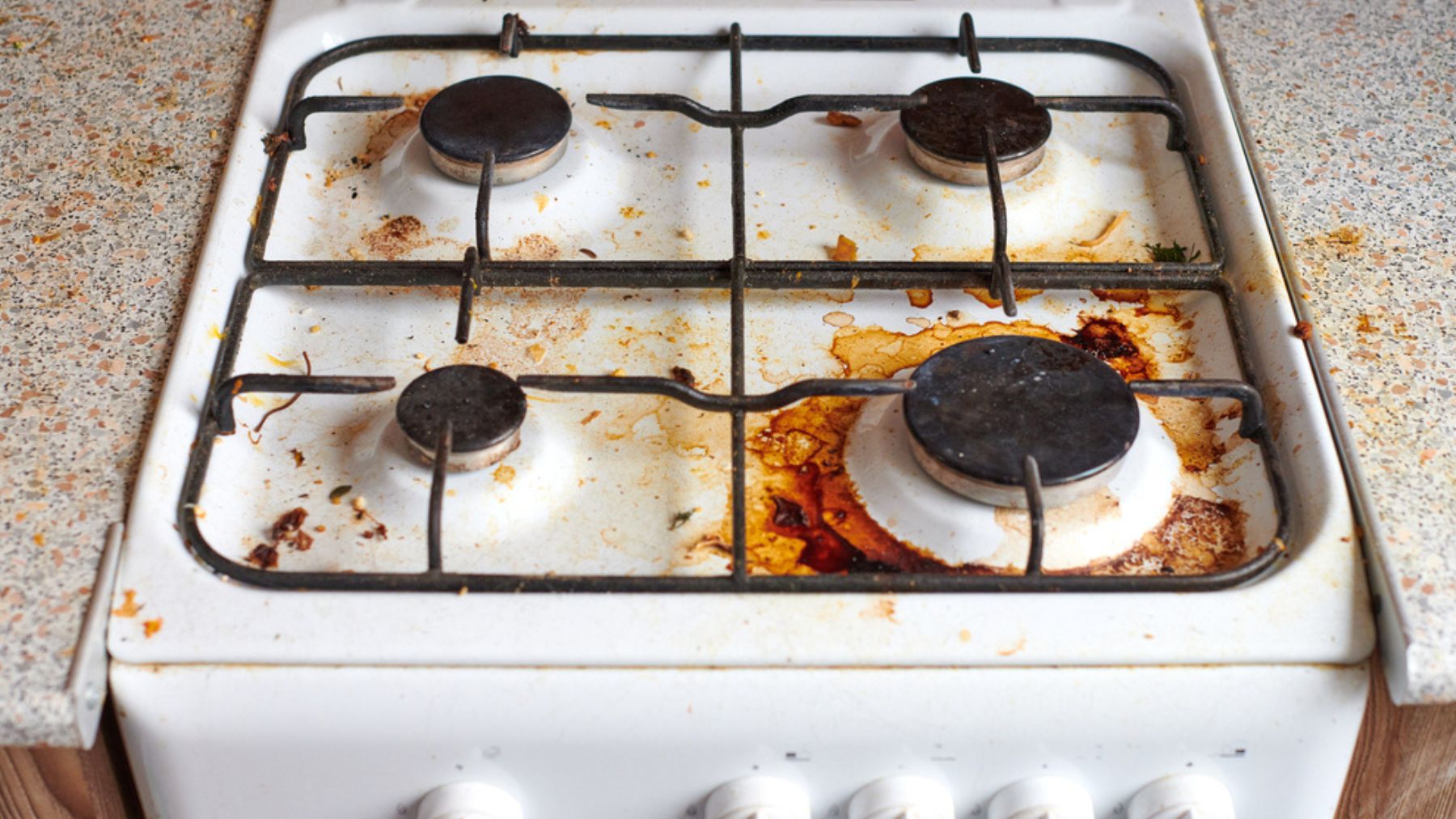 Cooktop and stoves: how to clean them through 9 natural methods