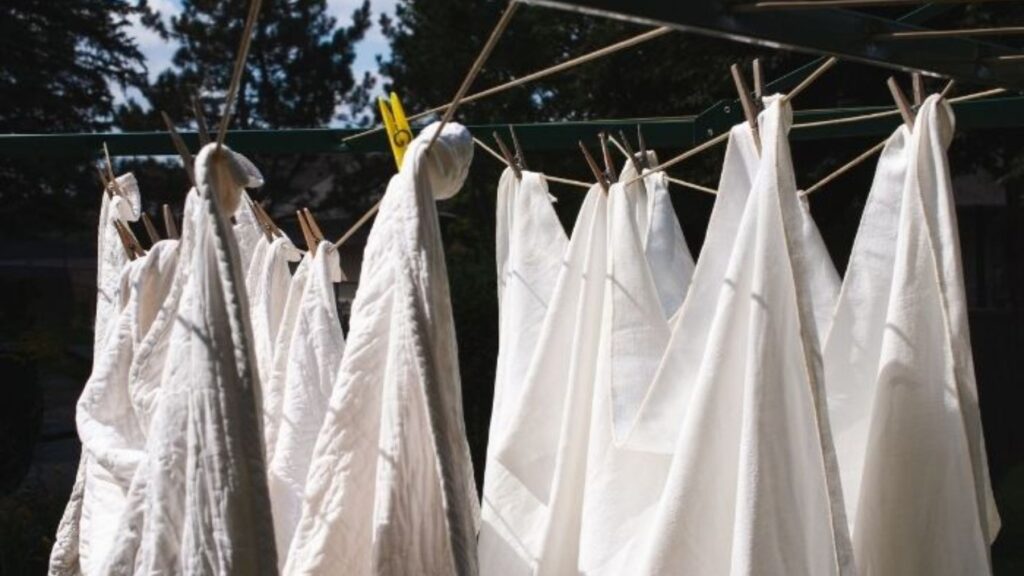 clothesline